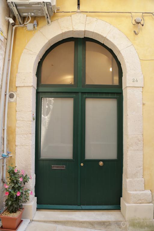 Dammuso Di Ponente Ortigia Appartement Syracuse Buitenkant foto